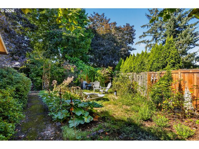 132 WOODFIELD Ct, Oregon City, OR 97045
