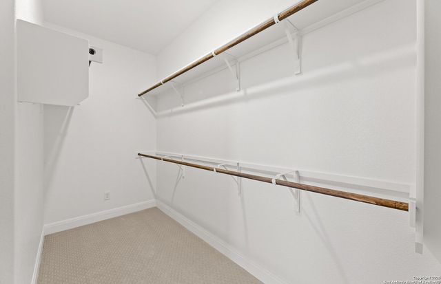 438 Nightingale Ave, Marion, TX 78124