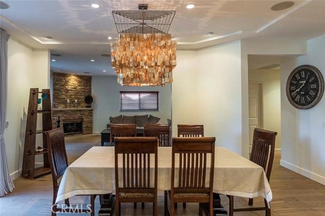 15232 Hartsook, Sherman Oaks, CA 91403