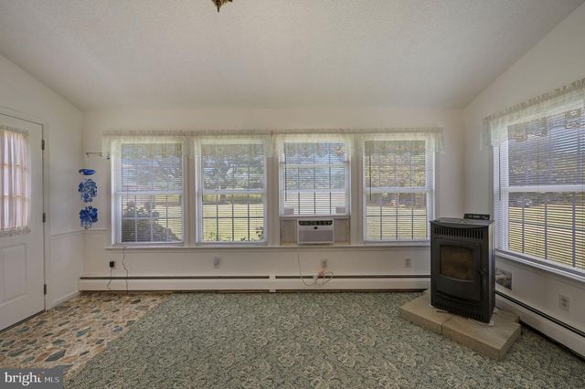 6872 MILFORD HARRINGTON HWY, Harrington, DE 19952