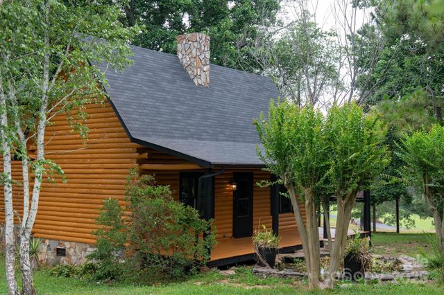 5309 Hall Street, Conover, NC 28613