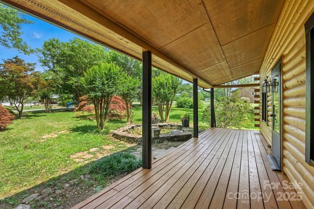 5309 Hall Street, Conover, NC 28613