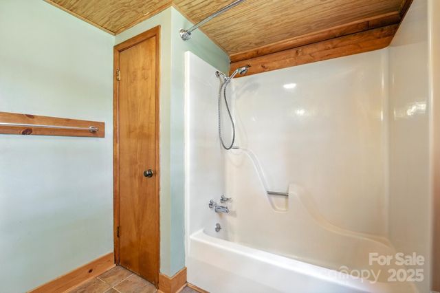 5309 Hall Street, Conover, NC 28613