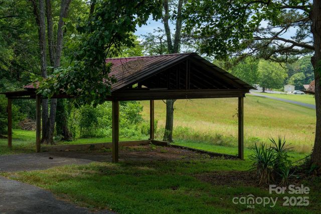 5309 Hall Street, Conover, NC 28613