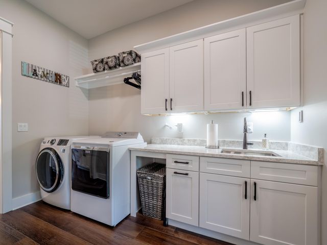 68 Dolphin Place, Freeport, FL 32439