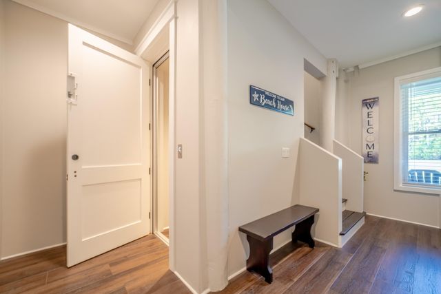 68 Dolphin Place, Freeport, FL 32439