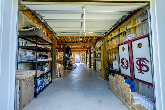 68 Dolphin Place, Freeport, FL 32439