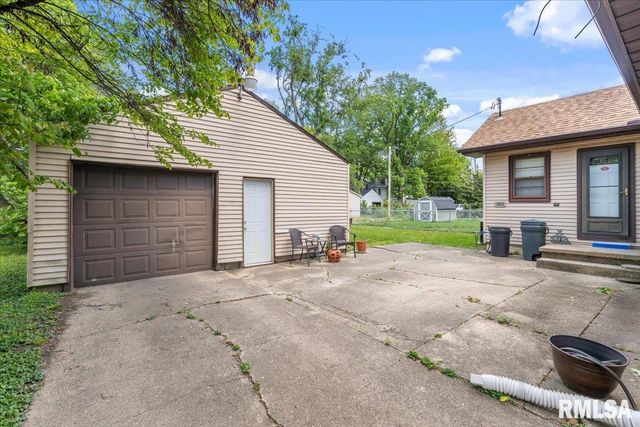 433 W LAWRENCE Avenue, Springfield, IL 62704