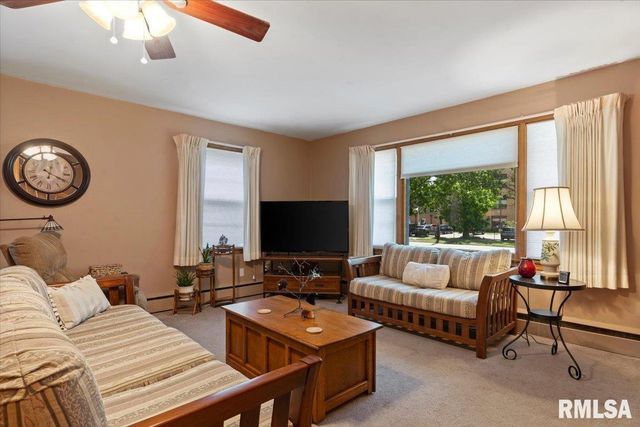 433 W LAWRENCE Avenue, Springfield, IL 62704
