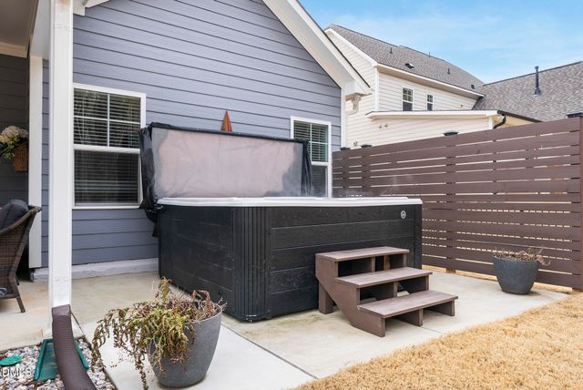 125 Vast View Way, Youngsville, NC 27596