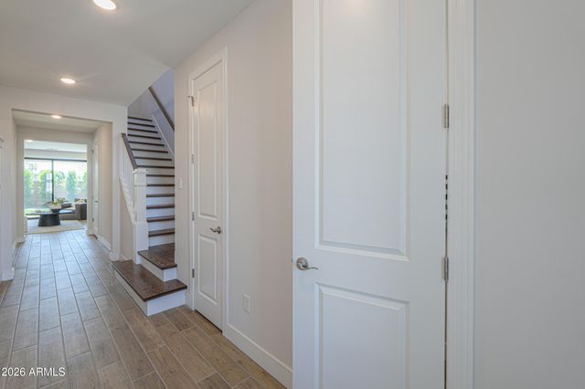 2431 W LOS ARBOLES Place, Chandler, AZ 85224