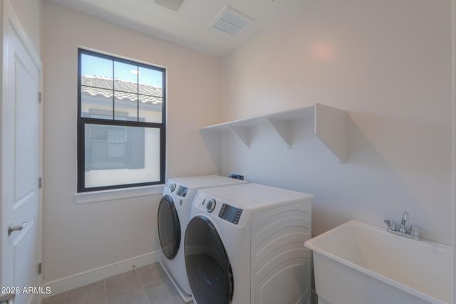 2431 W LOS ARBOLES Place, Chandler, AZ 85224