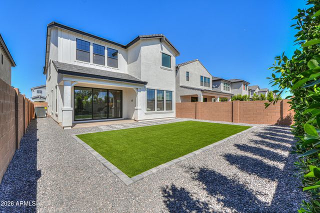 2431 W LOS ARBOLES Place, Chandler, AZ 85224