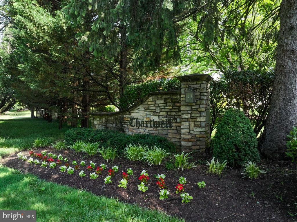 Image 2 of property listing at 3 SAINT ANDREWS CROSSOVER, Severna Park, MD 21146