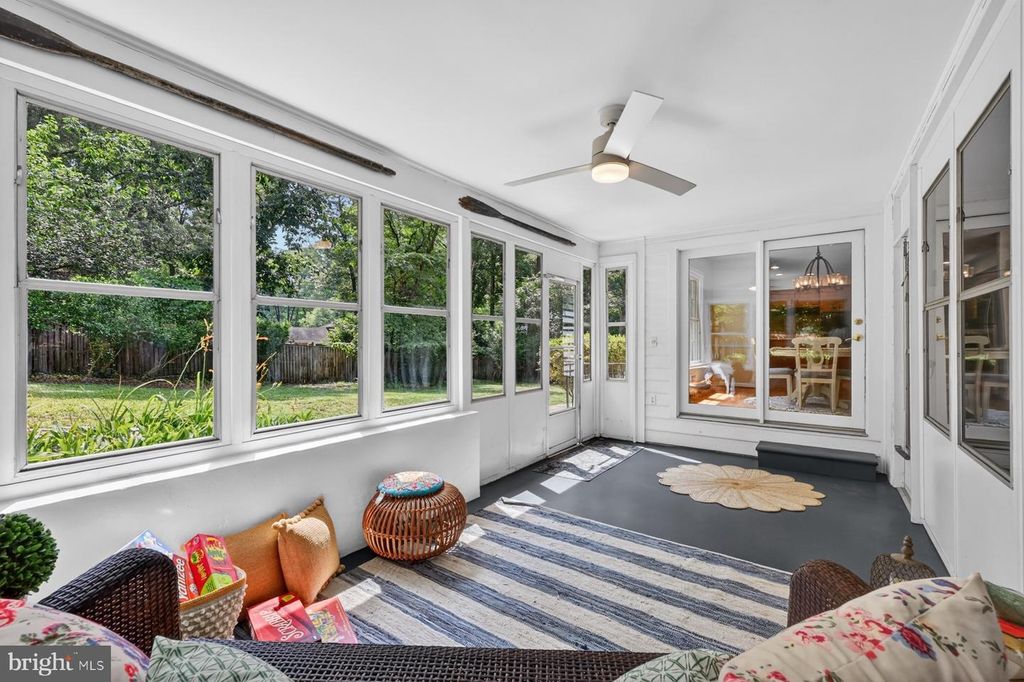 Image 24 of property listing at 3 SAINT ANDREWS CROSSOVER, Severna Park, MD 21146