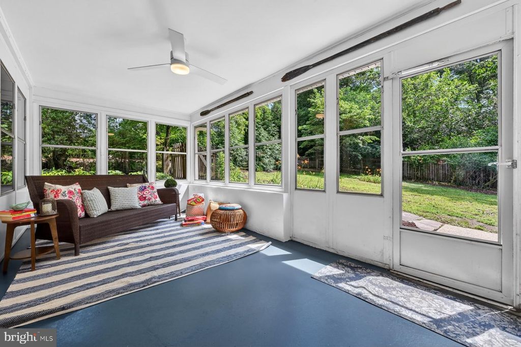 Image 25 of property listing at 3 SAINT ANDREWS CROSSOVER, Severna Park, MD 21146