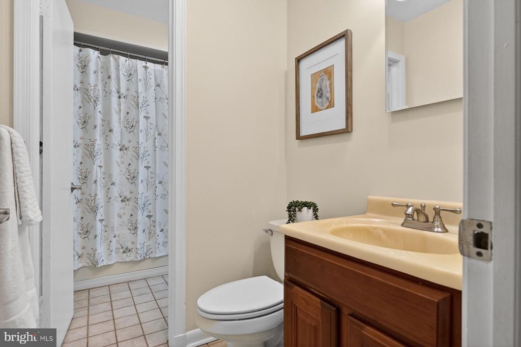Image 29 of property listing at 3 SAINT ANDREWS CROSSOVER, Severna Park, MD 21146