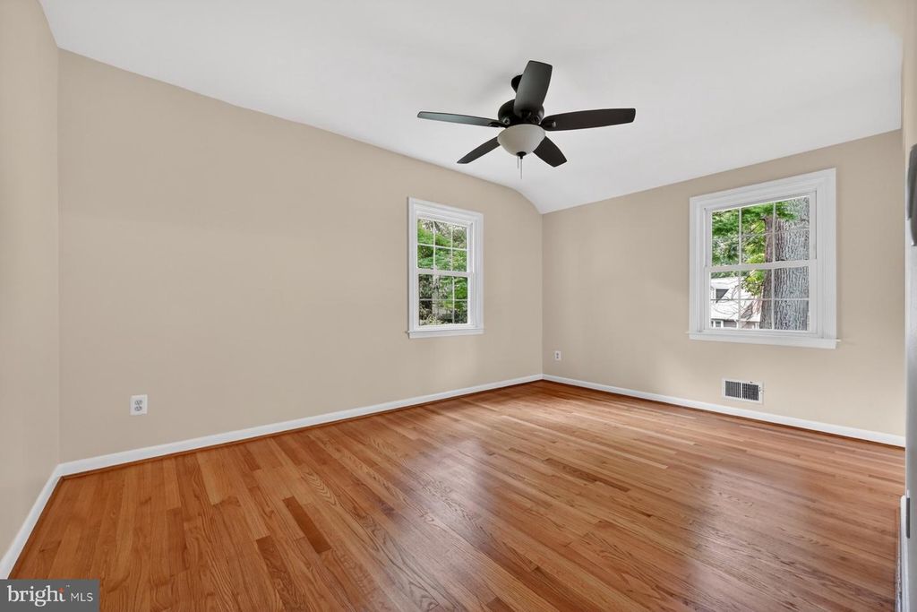 Image 35 of property listing at 3 SAINT ANDREWS CROSSOVER, Severna Park, MD 21146