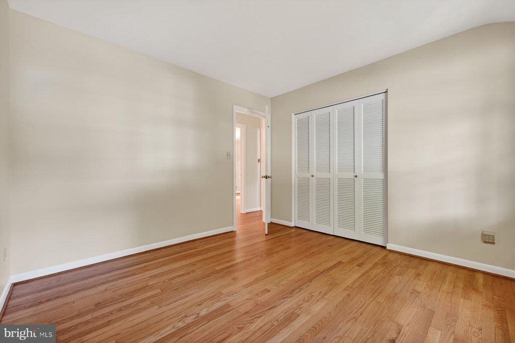 Image 38 of property listing at 3 SAINT ANDREWS CROSSOVER, Severna Park, MD 21146