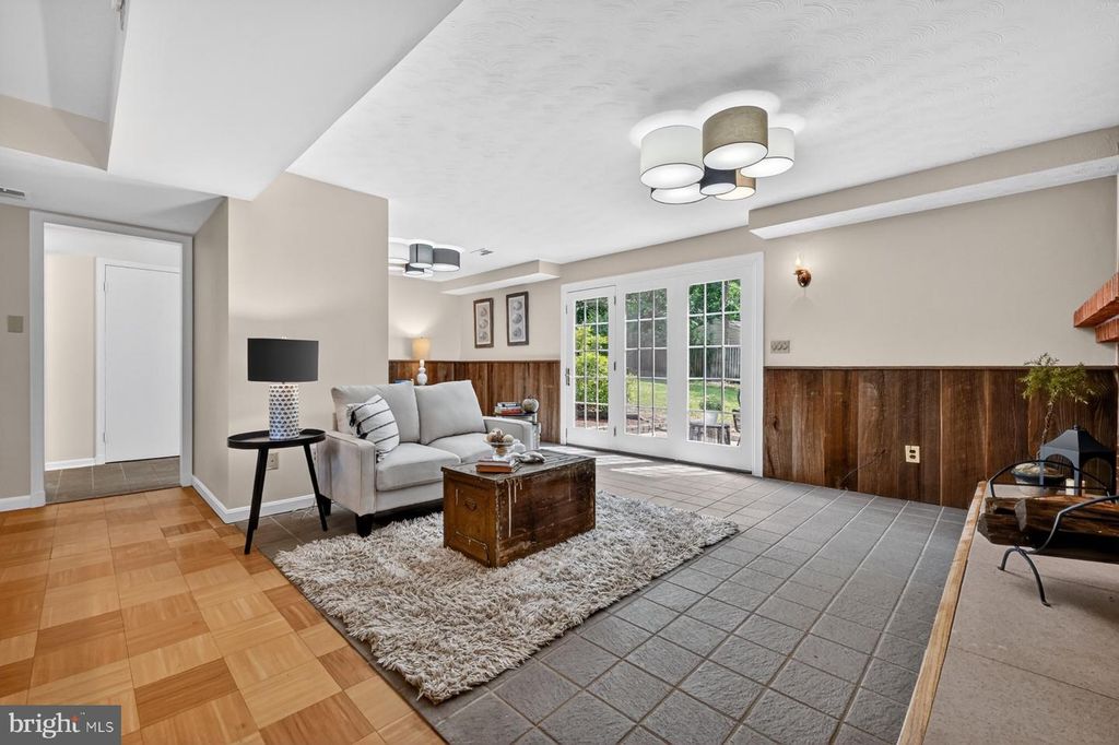 Image 44 of property listing at 3 SAINT ANDREWS CROSSOVER, Severna Park, MD 21146