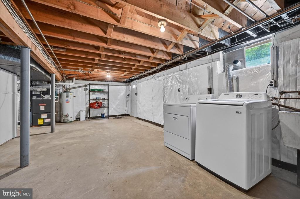 Image 47 of property listing at 3 SAINT ANDREWS CROSSOVER, Severna Park, MD 21146