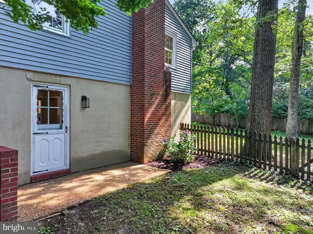 Image 51 of property listing at 3 SAINT ANDREWS CROSSOVER, Severna Park, MD 21146