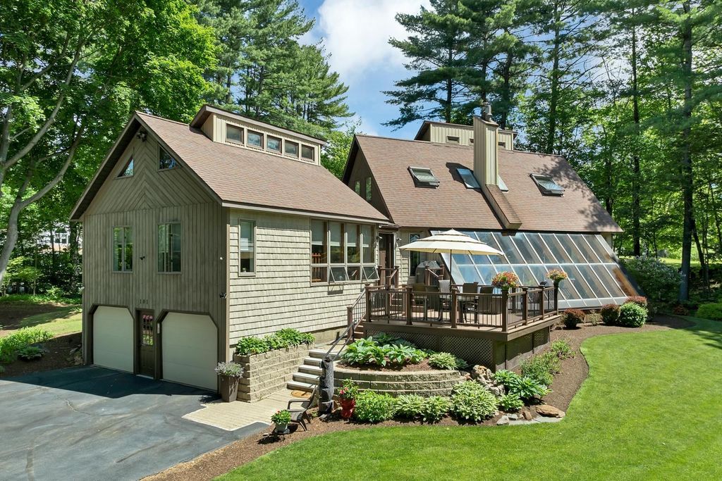 101 Woodland Avenue, Gilford, NH 03249