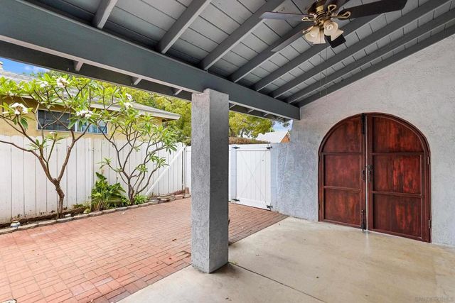 793 William, Pomona, CA 91768
