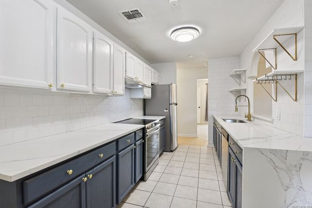 9019 Old Sky Harbor, San Antonio, TX 78242