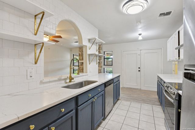 9019 Old Sky Harbor, San Antonio, TX 78242