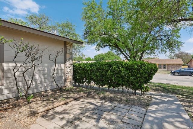 9019 Old Sky Harbor, San Antonio, TX 78242
