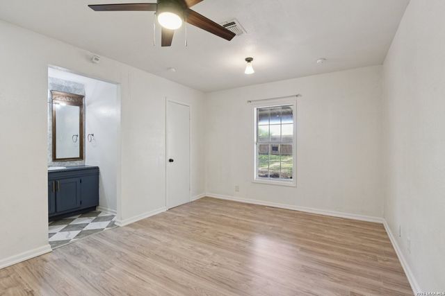 9019 Old Sky Harbor, San Antonio, TX 78242