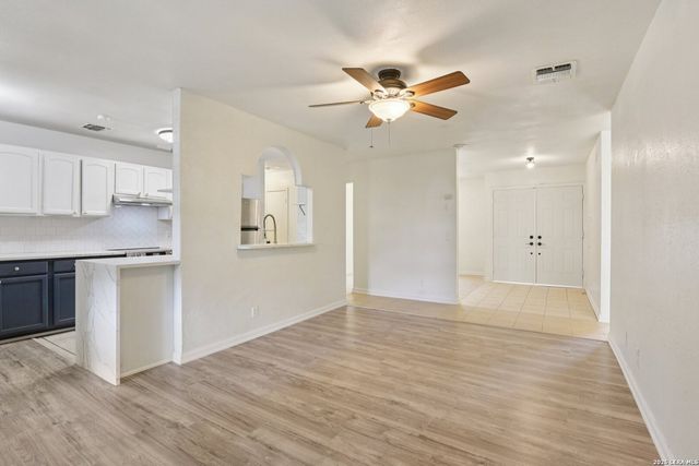 9019 Old Sky Harbor, San Antonio, TX 78242