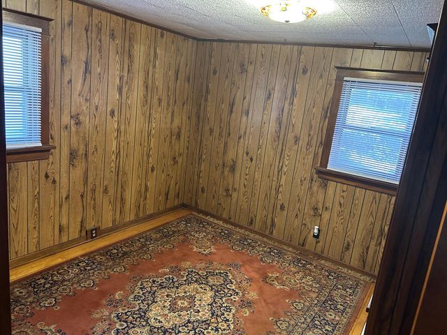 2922 W Mitchell STREET, Milwaukee, WI 53215