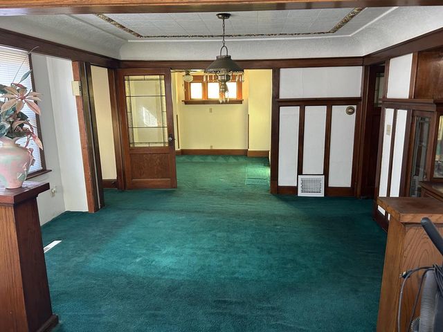 2922 W Mitchell STREET, Milwaukee, WI 53215