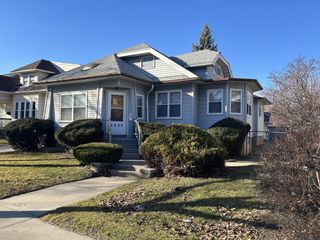 2922 W Mitchell STREET, Milwaukee, WI 53215