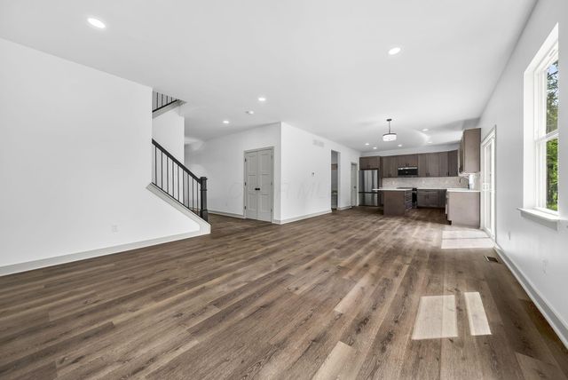 3770 Minnesota Avenue, Columbus, OH 43219