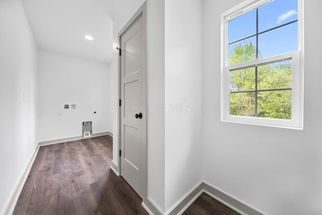 3770 Minnesota Avenue, Columbus, OH 43219