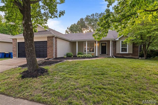 659 Foxtail Drive, Florissant, MO 63034