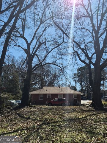 880 White Oak Drive, Forest Park, GA 30297