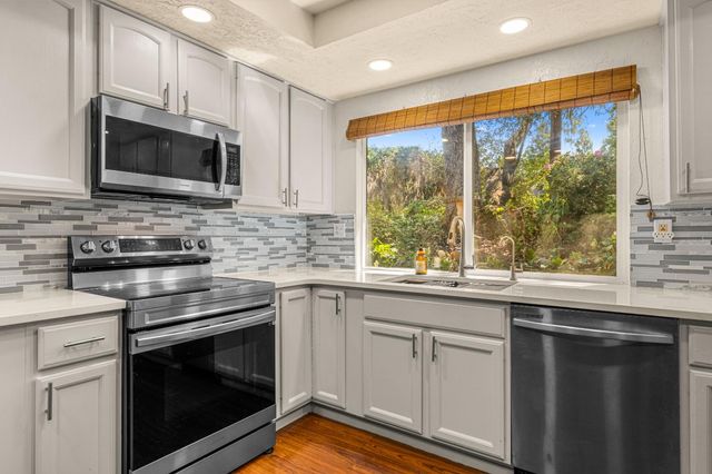 2753 Sterling Way, Cameron Park, CA 95682