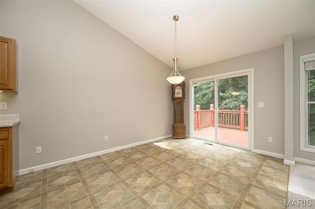 46 Soenker Circle, St Peters, MO 63376