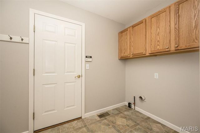 46 Soenker Circle, St Peters, MO 63376