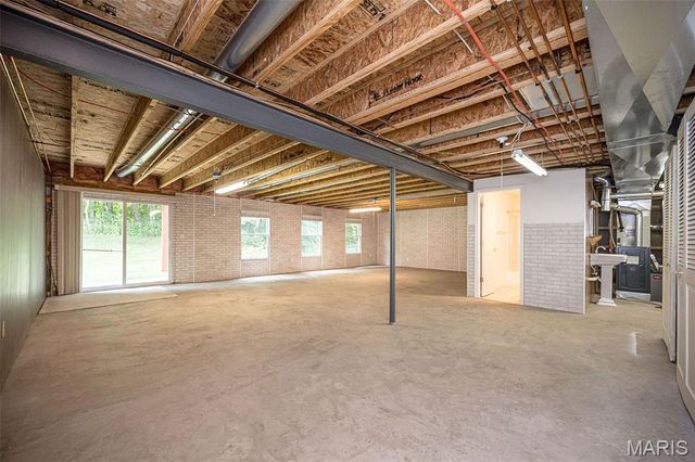 46 Soenker Circle, St Peters, MO 63376