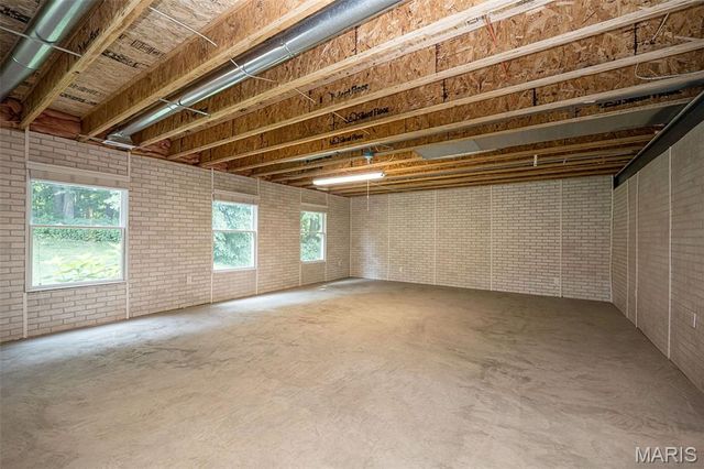 46 Soenker Circle, St Peters, MO 63376