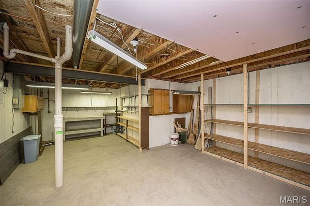46 Soenker Circle, St Peters, MO 63376