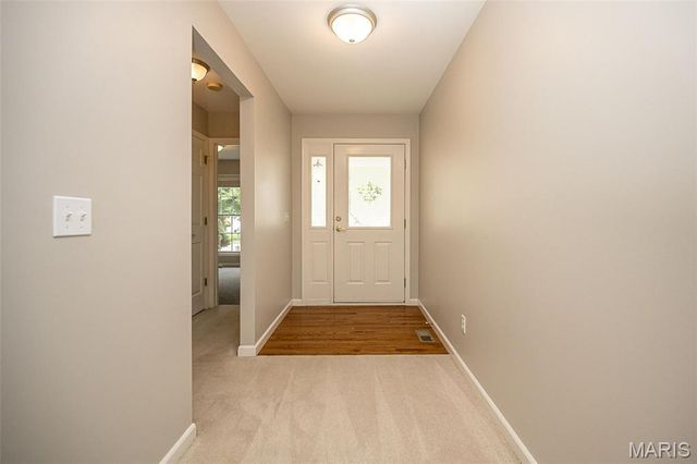 46 Soenker Circle, St Peters, MO 63376
