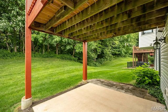 46 Soenker Circle, St Peters, MO 63376