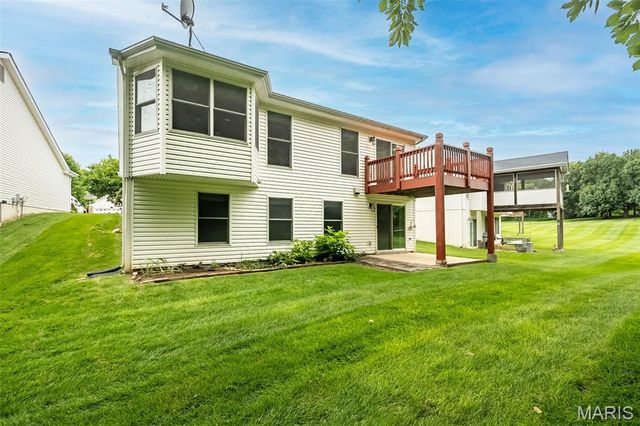 46 Soenker Circle, St Peters, MO 63376
