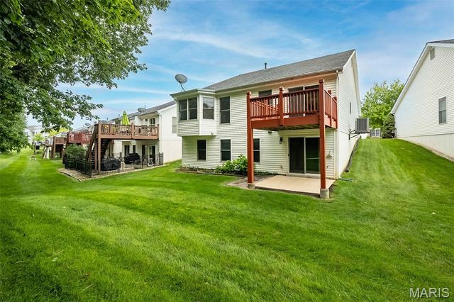 46 Soenker Circle, St Peters, MO 63376